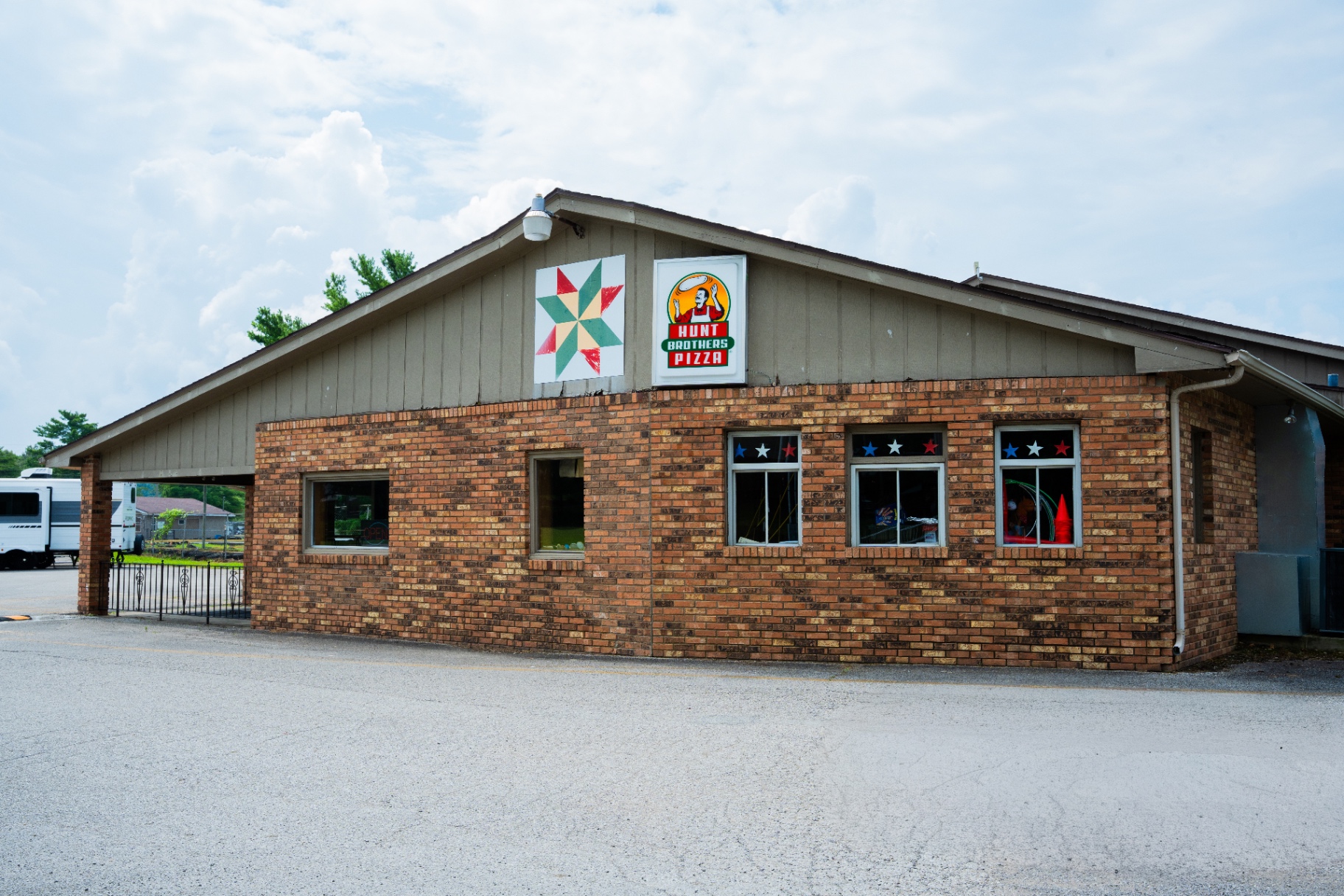 Campground pizzeria